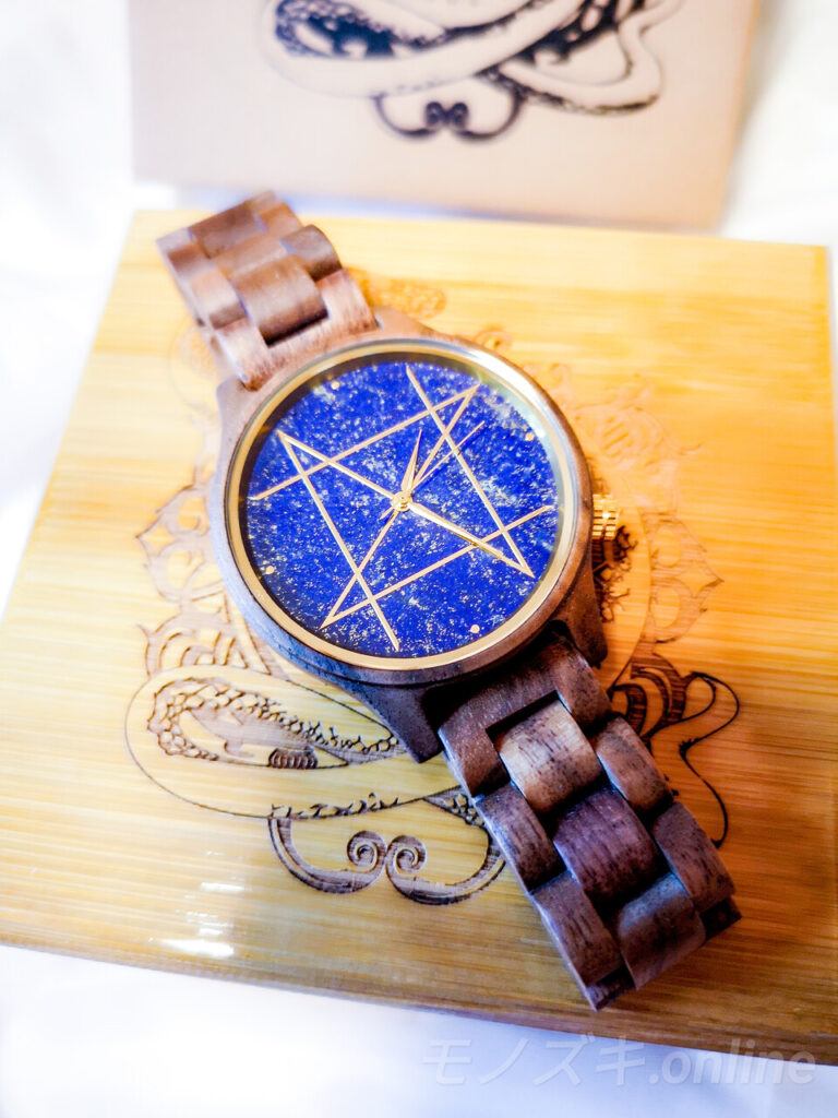 人気ブランドの NOZ 腕時計 未使用 ラピスラズリ メカニカル 天然木